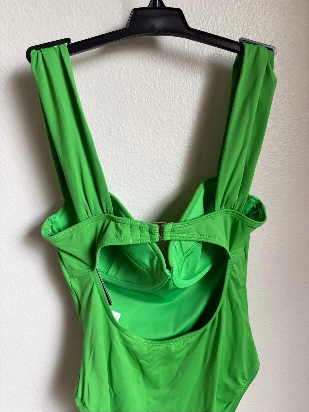 NWT Kate Spade New York Sweetheart One Piece Swimsuit Sz M